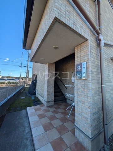 2/3 エントランス