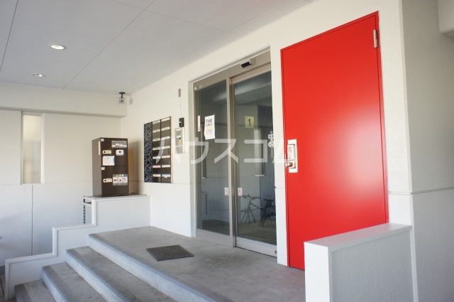 3/10 エントランス