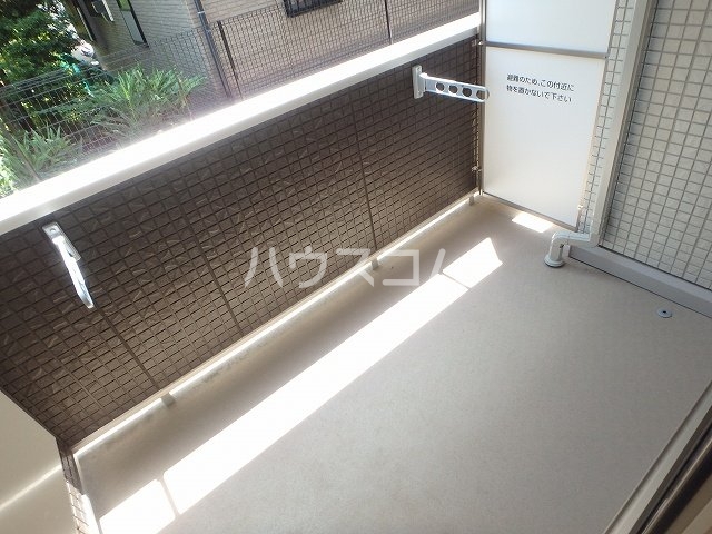 21/30 バルコニー