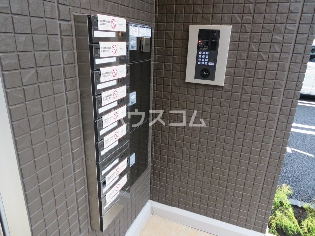 19/26 エントランス