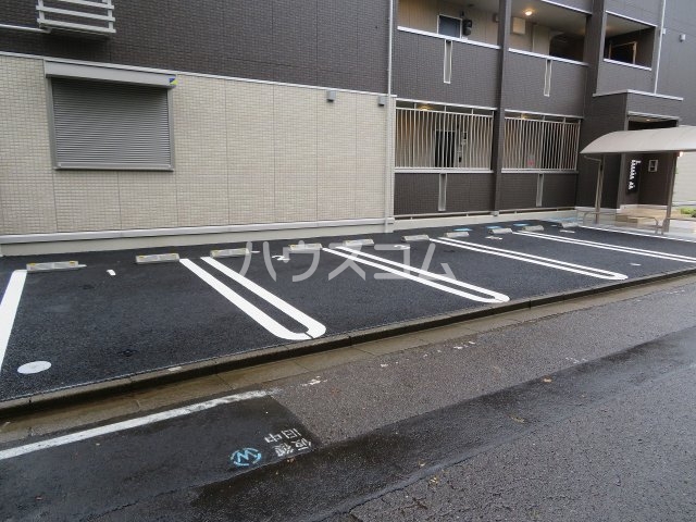 20/26 駐車場
