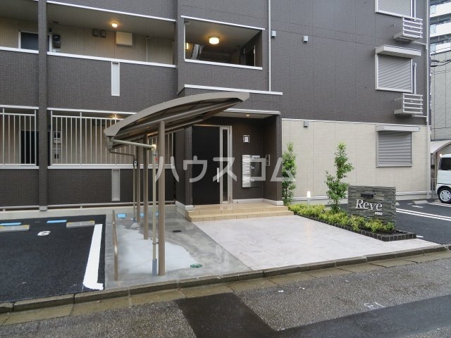 21/26 駐車場