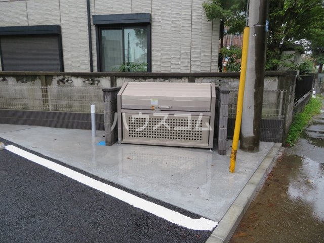 22/26 駐車場