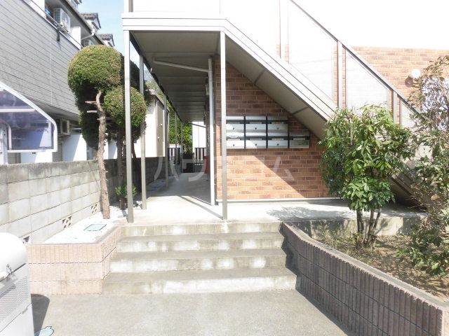 15/25 エントランス