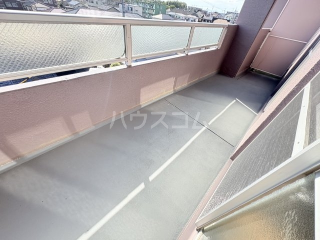 21/30 バルコニー