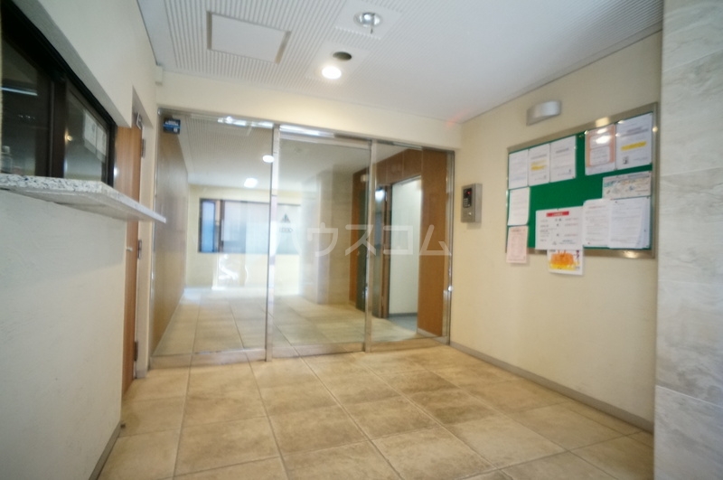 15/24 エントランス