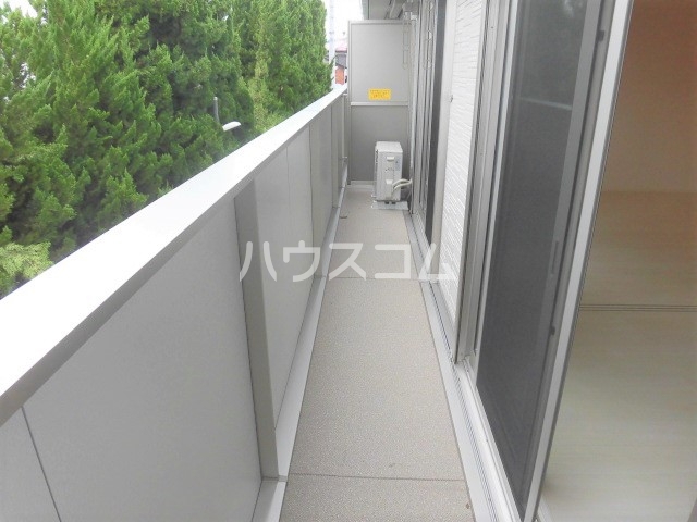 16/22 バルコニー