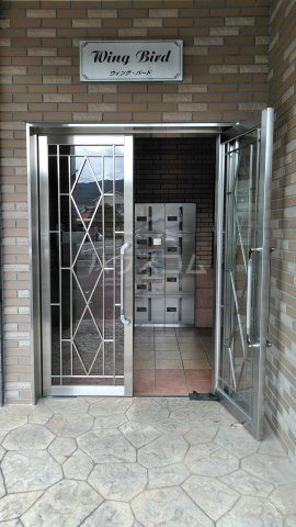 2/3 エントランス