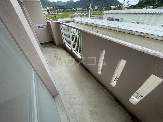 21/28 バルコニー
