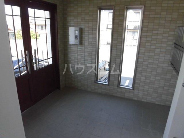 3/8 エントランス