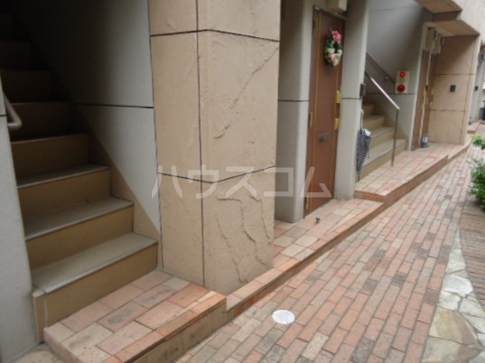 2/10 エントランス