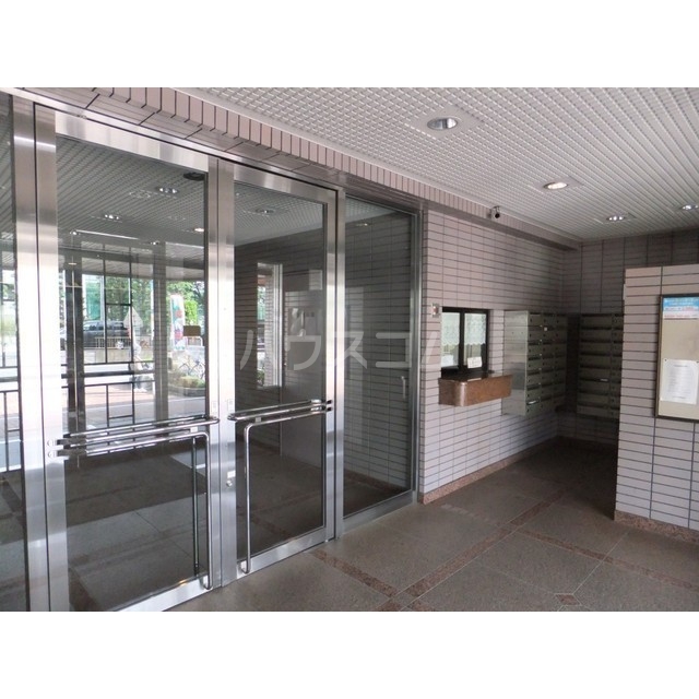 15/25 エントランス