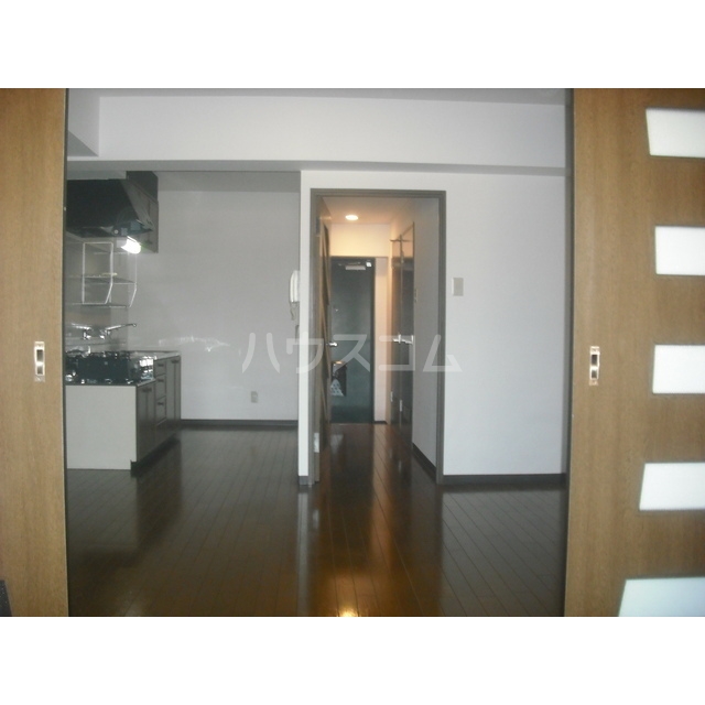 17/25 エントランス