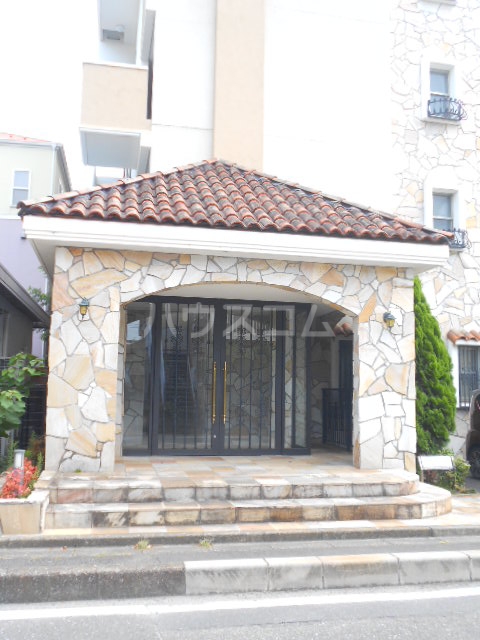 2/7 エントランス