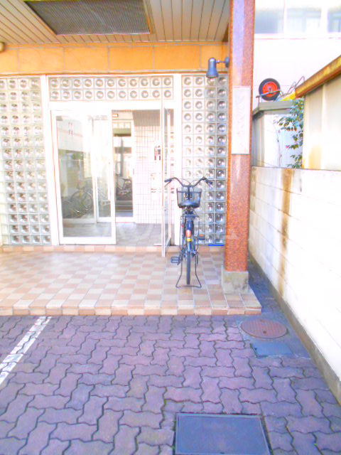 2/8 エントランス