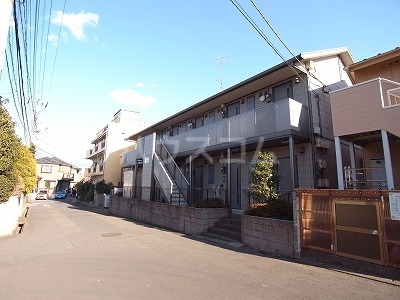 20/29 エントランス