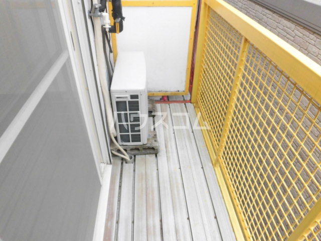 15/28 バルコニー