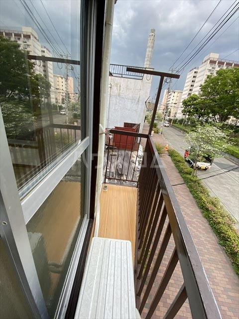 17/25 バルコニー