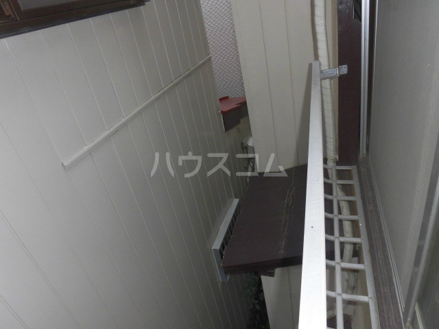 17/27 バルコニー
