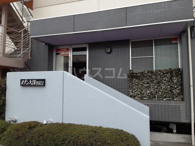 24/30 エントランス