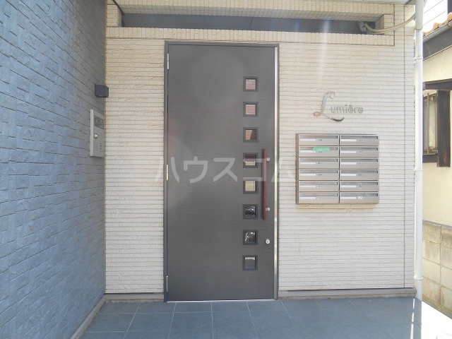 17/24 エントランス