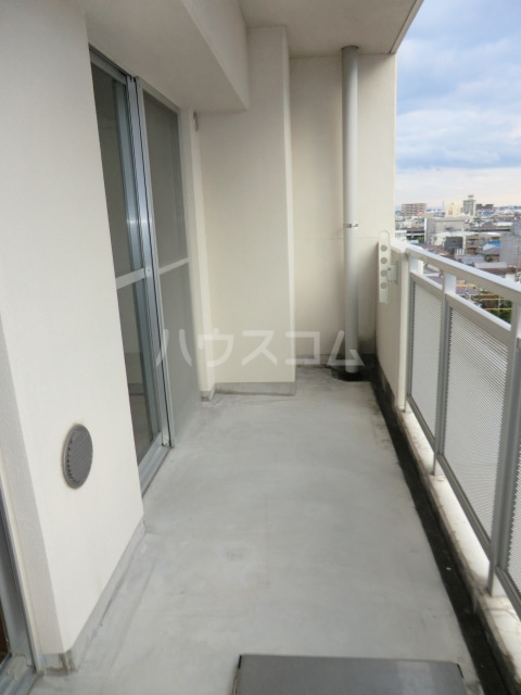 16/19 バルコニー