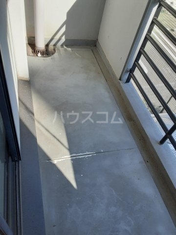 18/26 バルコニー