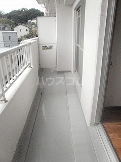 21/30 バルコニー