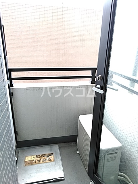 20/30 バルコニー