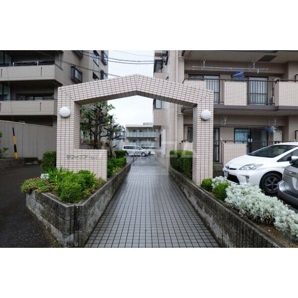 14/24 エントランス