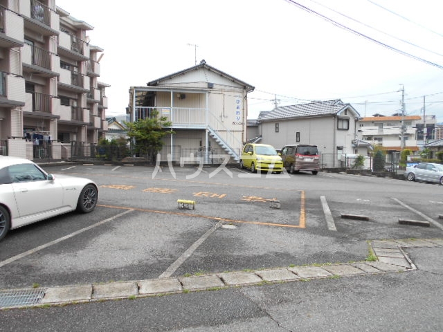 26/30 駐車場