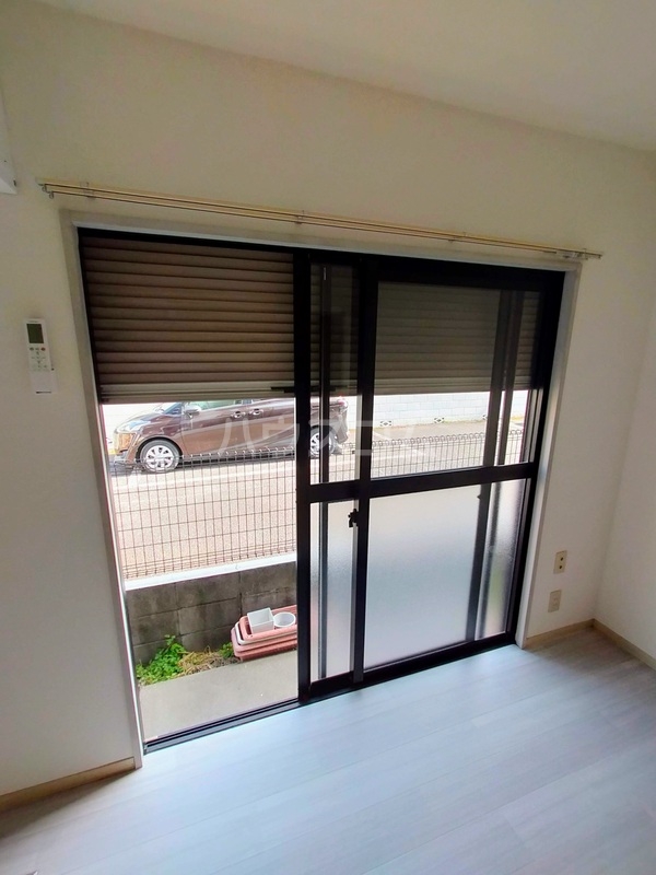 16/22 バルコニー