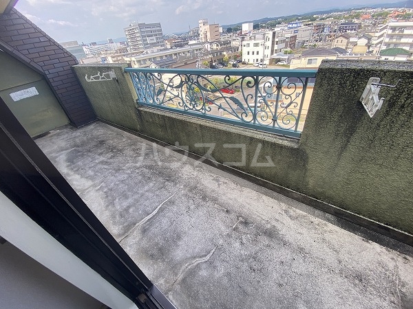 21/30 バルコニー