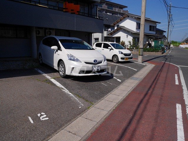 21/30 駐車場