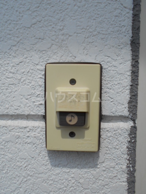 17/23 エントランス