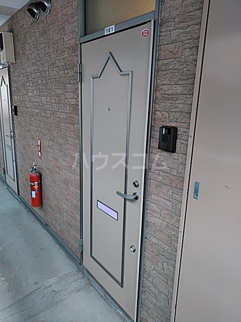 7/23 玄関