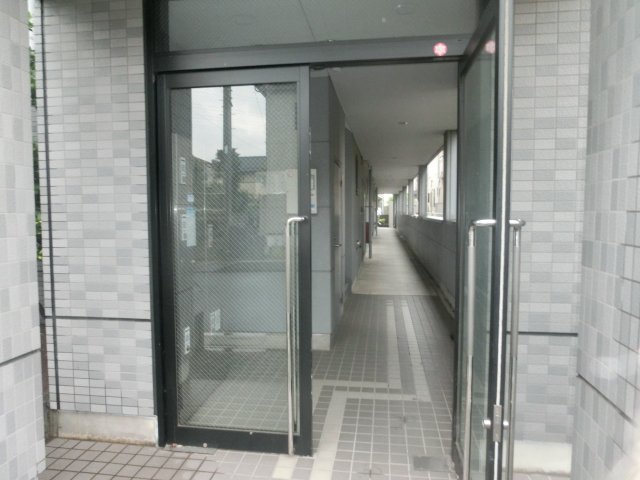 2/10 エントランス