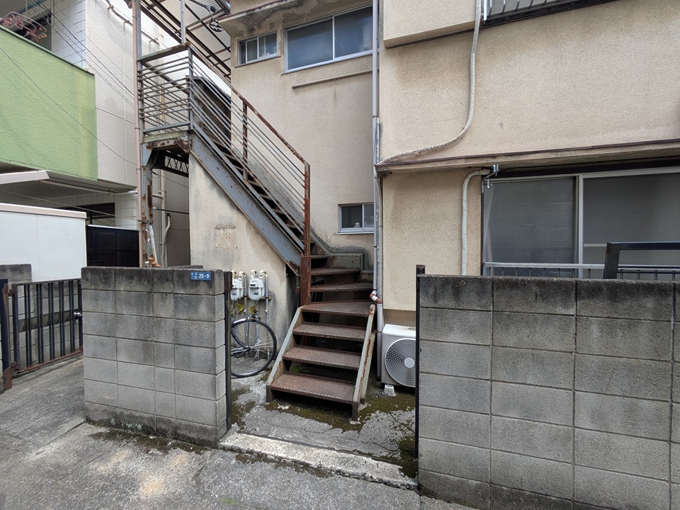2/3 エントランス