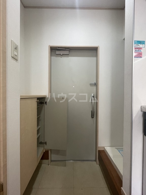 6/18 玄関