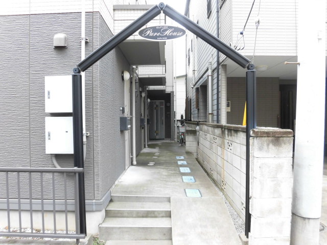 14/23 エントランス