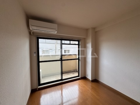 17/28 バルコニー