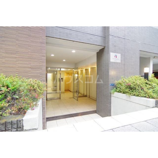 2/11 エントランス