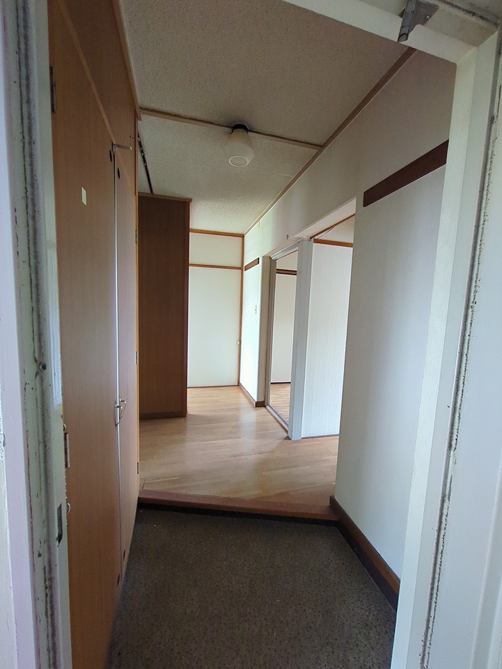 2/3 エントランス