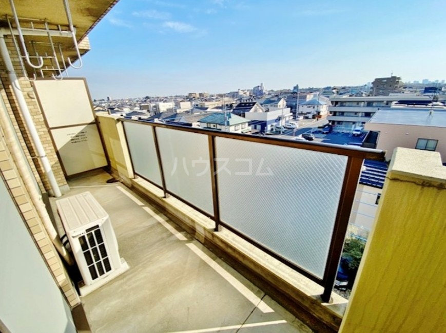 21/30 バルコニー