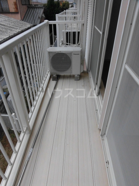 13/27 バルコニー