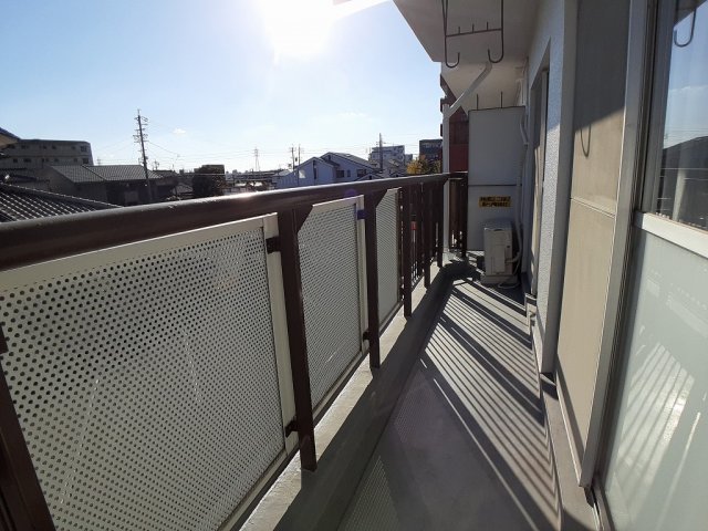 20/26 バルコニー