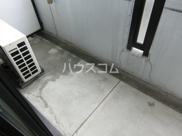 21/30 バルコニー