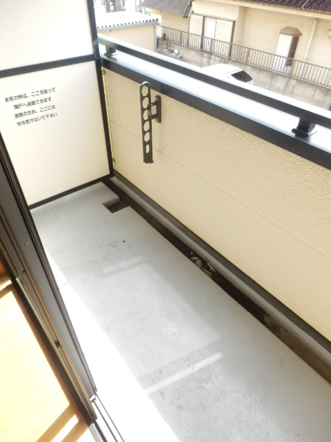 17/26 バルコニー