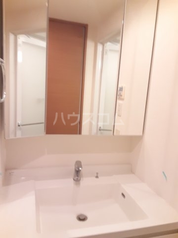 20/30 洗面