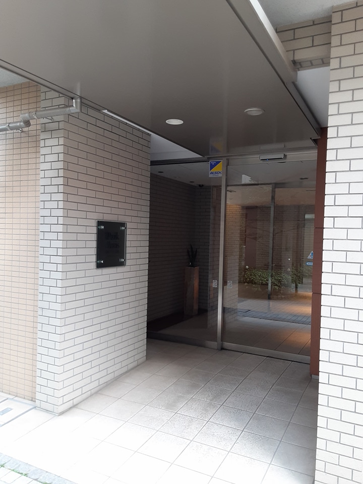 20/24 エントランス